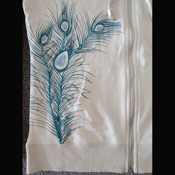 BNWT Y2K Women's Med BCBGMaxAzria Canvas Colored Bedazzled Blue Peacock Hoodie - Picture 2 of 12